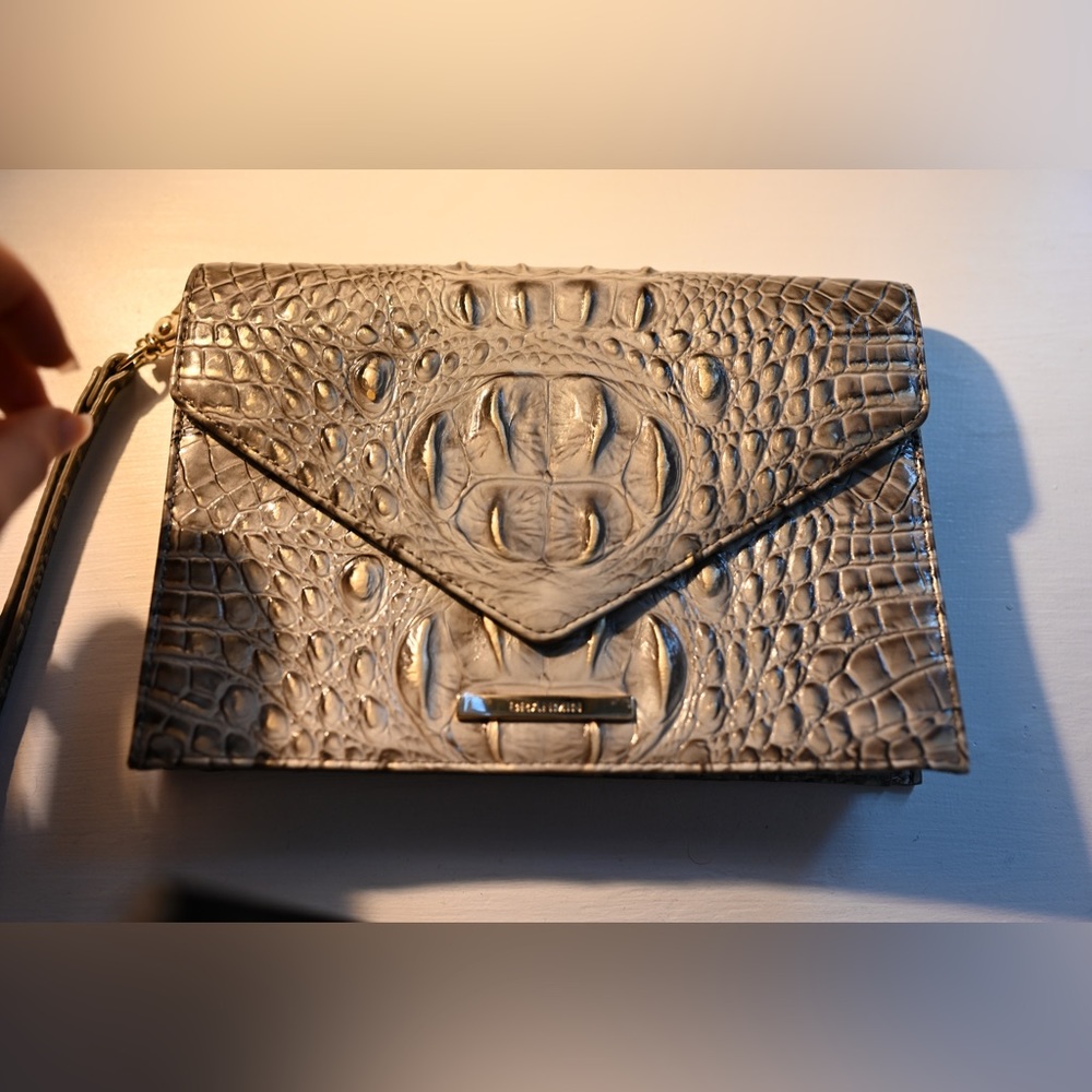 Brahmin clutch
